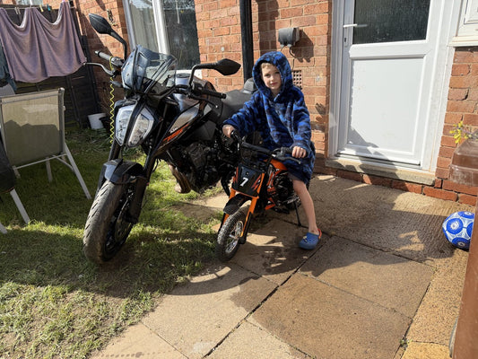 Kubbi kids electric dirt bike Christmas gift lifestyle