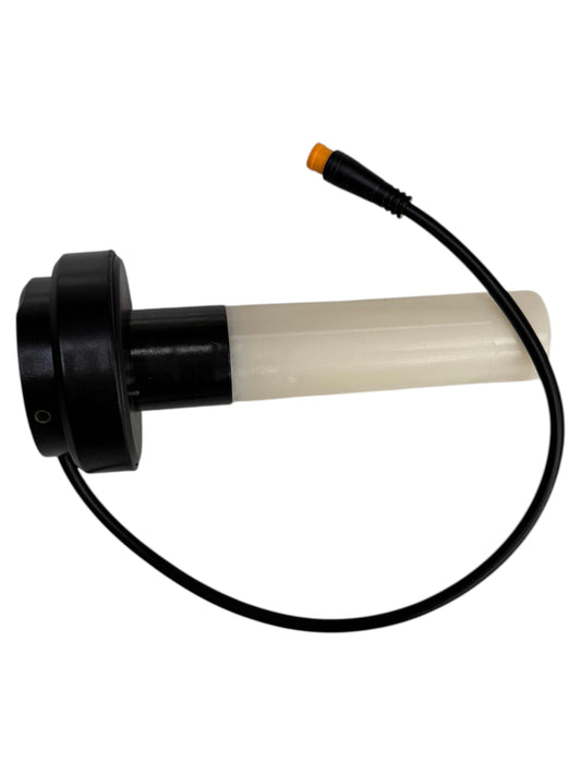 Kubbi K22 electric scooter throttle close-up